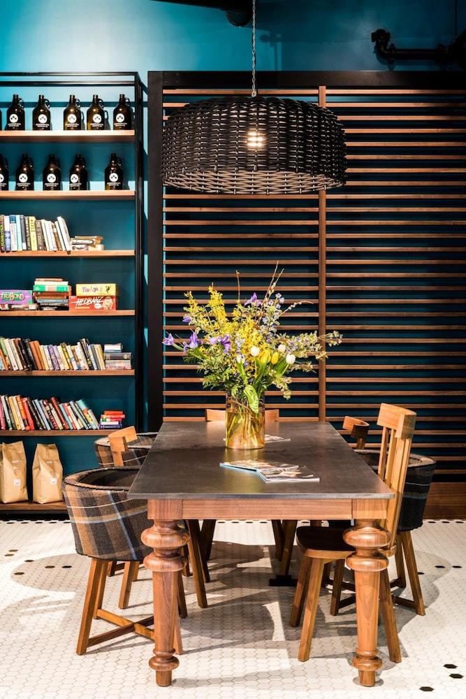 Alt Downtown 3* Ottawa